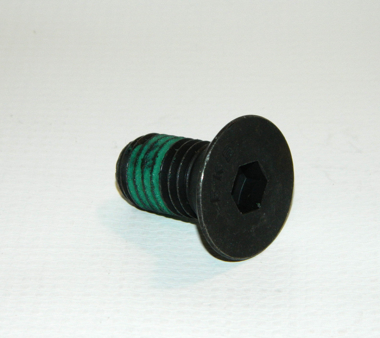 Screw for Hiniker V-Plow Center Shoe, 950-011-052