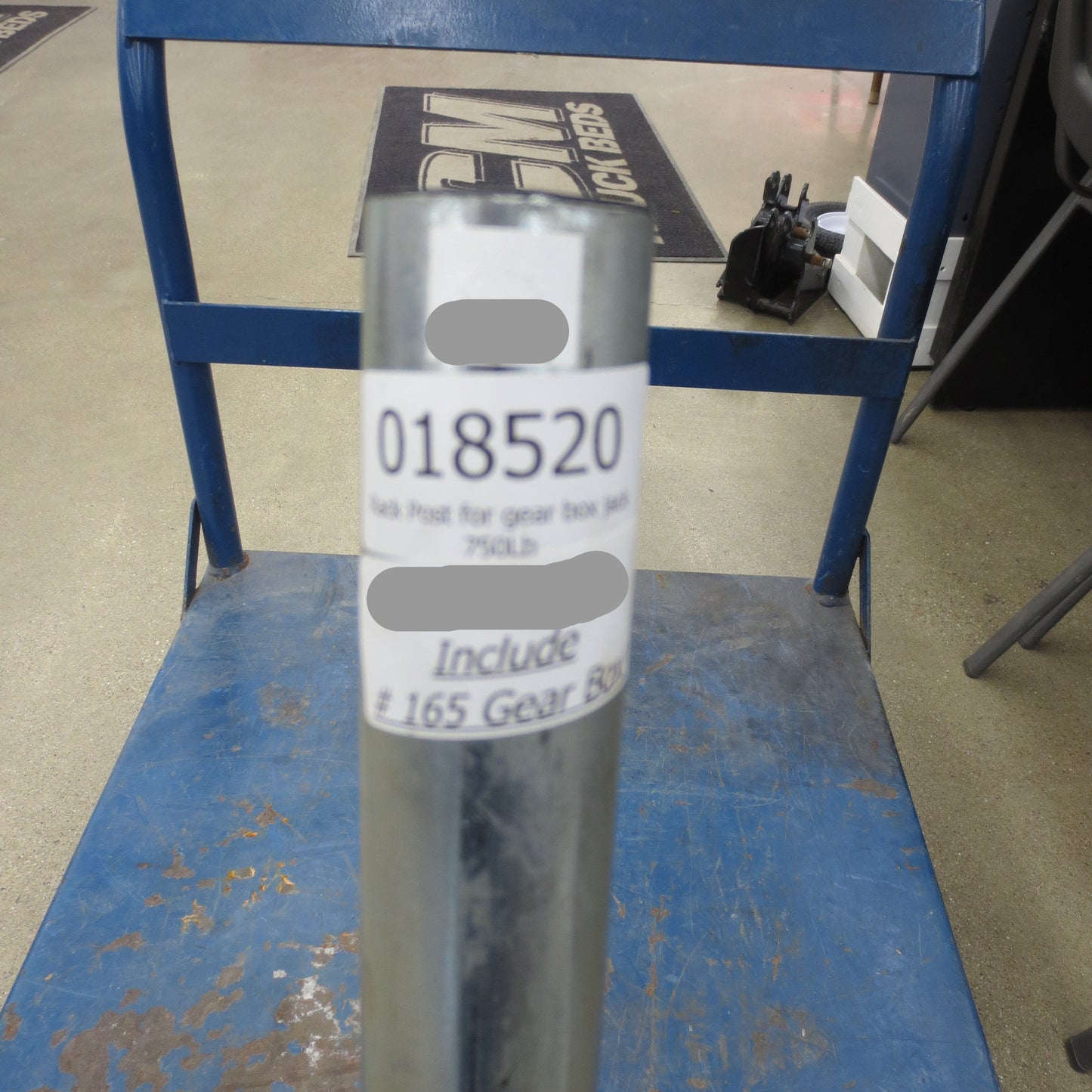 Rack Post Jack with foot 750# & gear box - 018520, 165