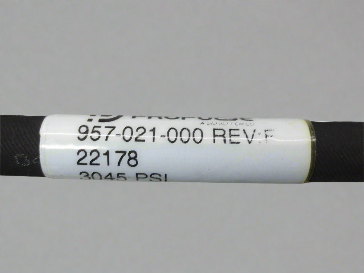 1/4" X 66" Hydraulic Hose with 90 degree fitting, Hiniker, 957-021-000