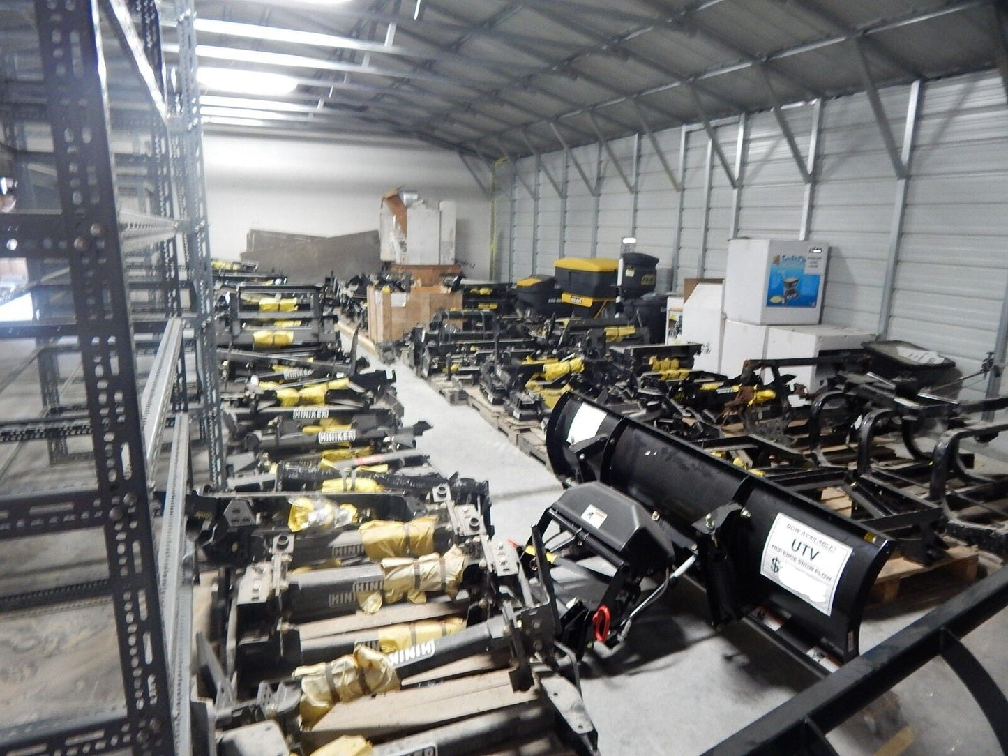 Hiniker Snowplow Mount - Quick Hitch 1 (QH1), 2008-2018 Dodge/ RAM/ Sterling 4x4 4500/5500, 25013305