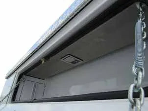 Clearance! Aluminum Flip top tool box Dakota & CM Service Body Fits:9'2" bed OEM - 7180716