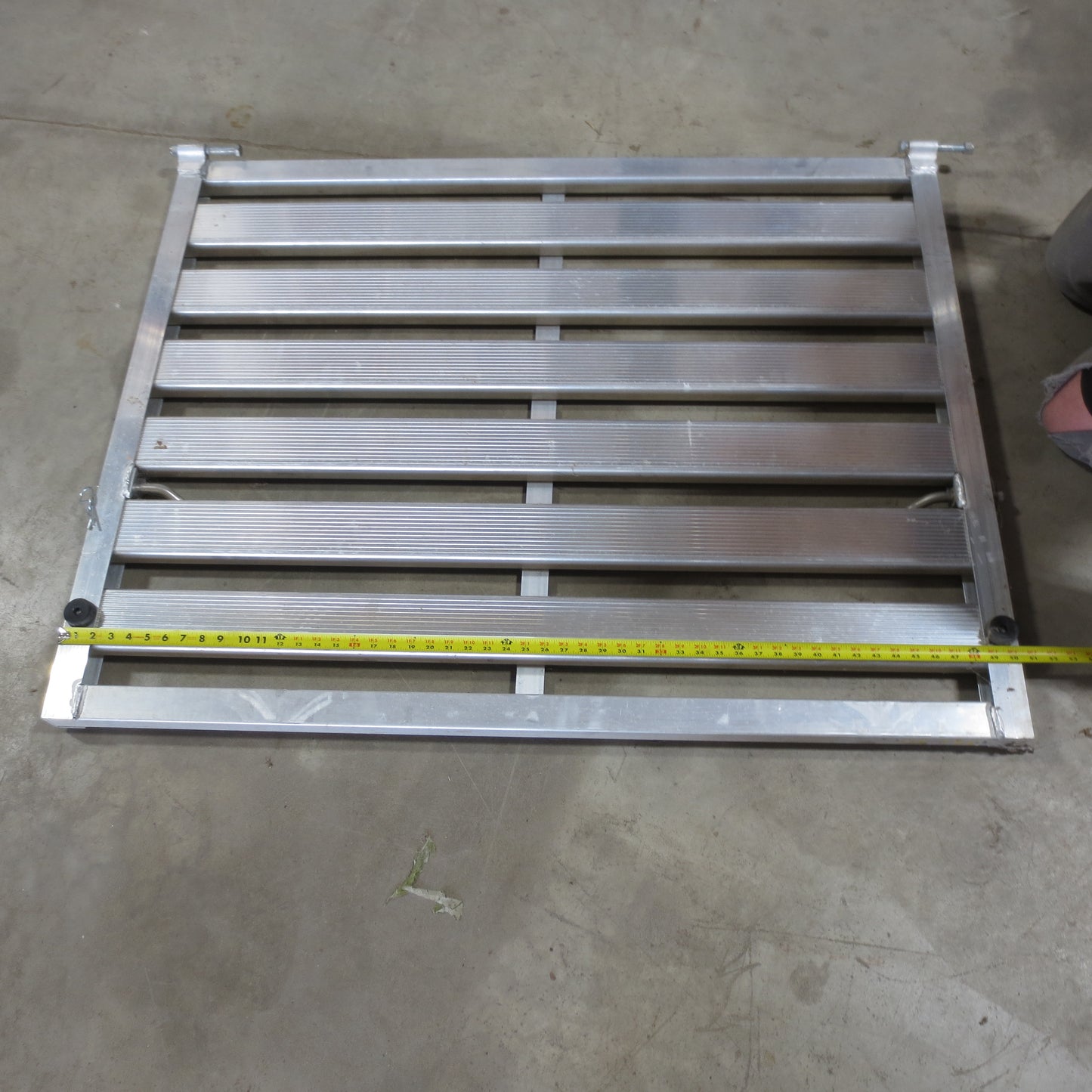 New Tailgate 39" x 50" for Aluma 548 series trailers - 41061