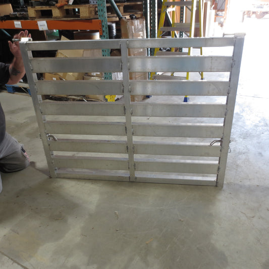 New Tailgate 39" x 50" for Aluma 548 series trailers - 41061