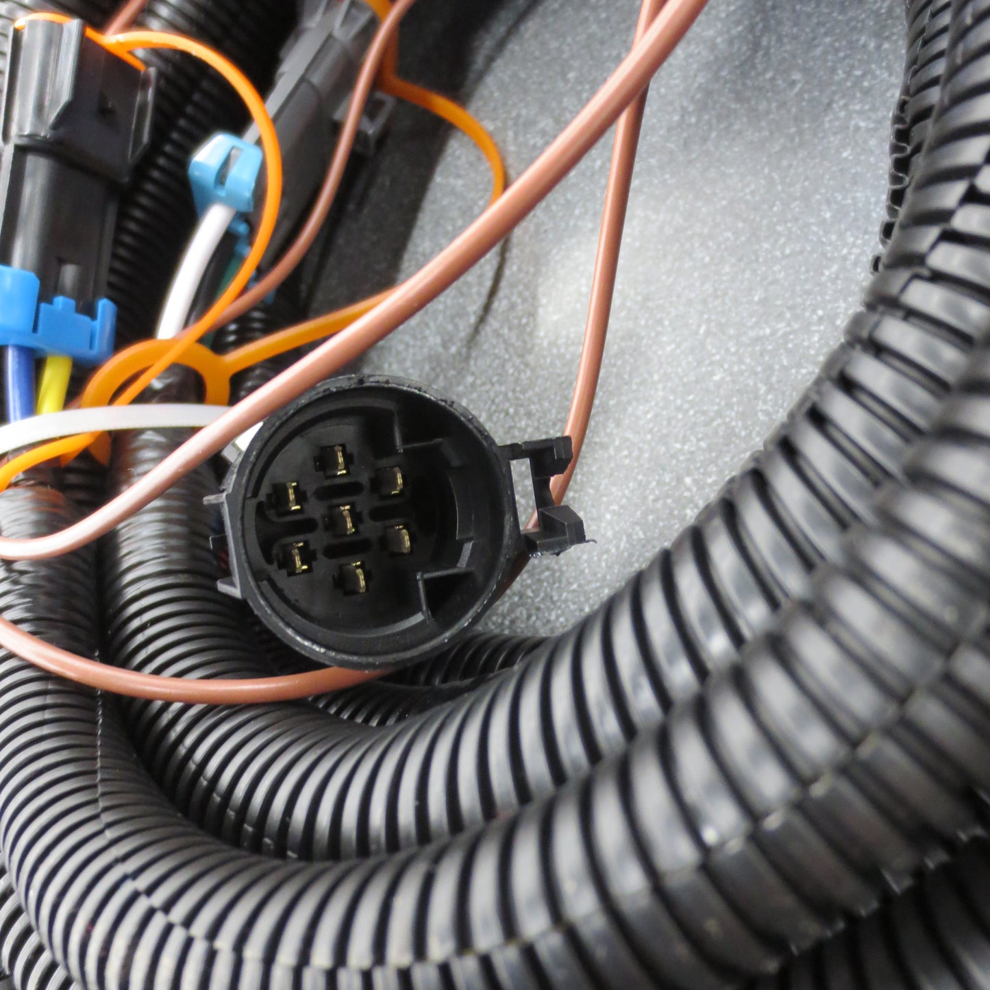 Control Harness for SHPE Spreaders - 3006724