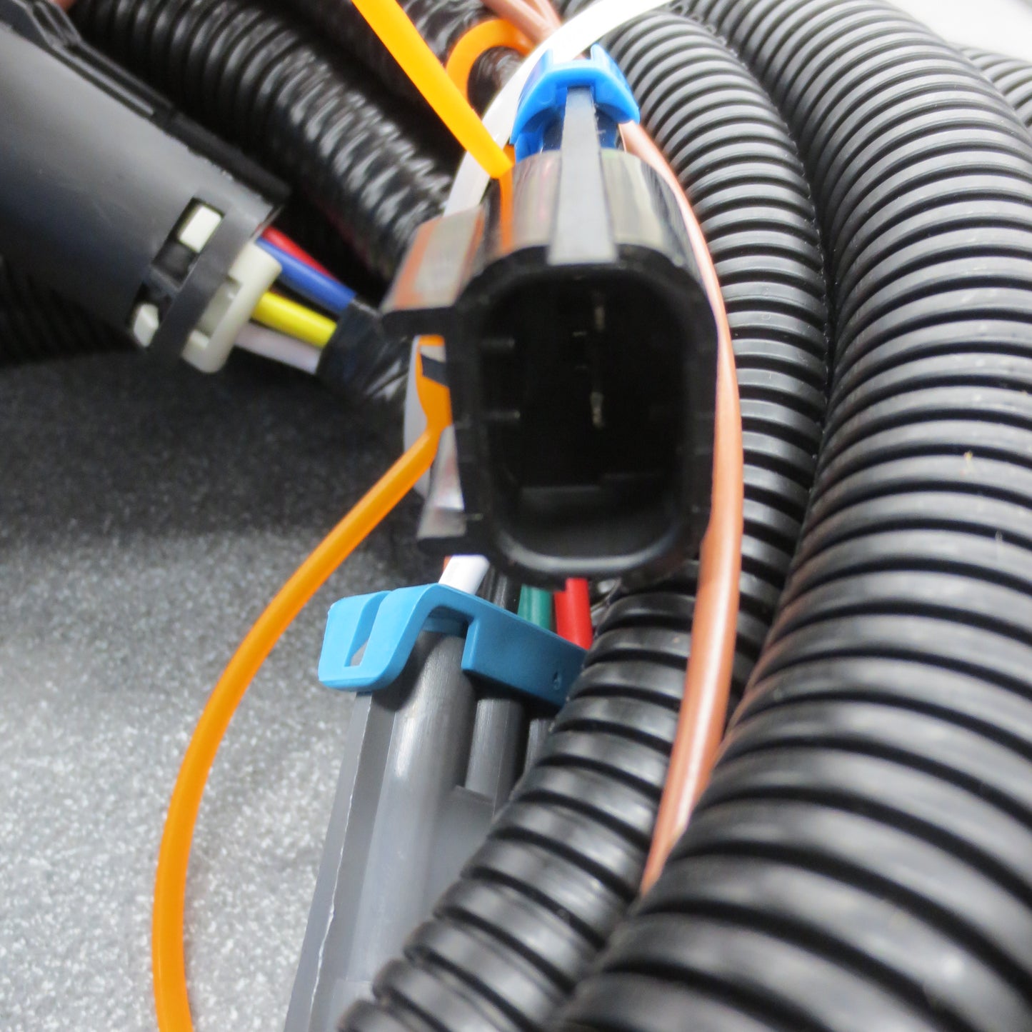 Control Harness for SHPE Spreaders - 3006724