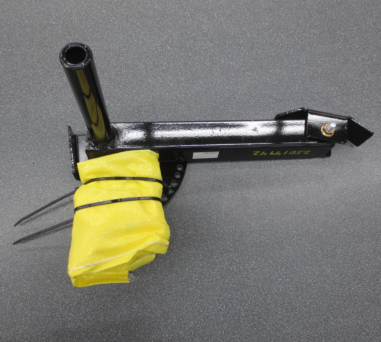 Hiniker Universal Parking Stand Kit for all plows (Steel, C-plow, Scoop, V-plow) - 25014942