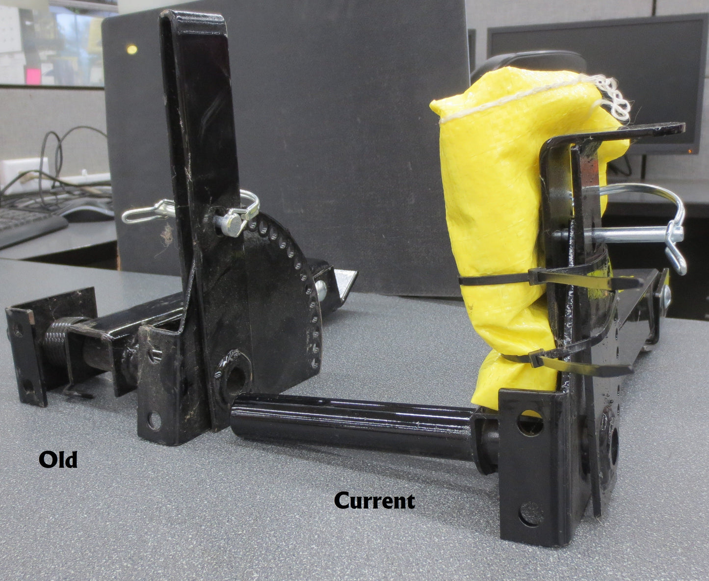 Hiniker Parking Stand Kit (old style) for straight blade - 25011050