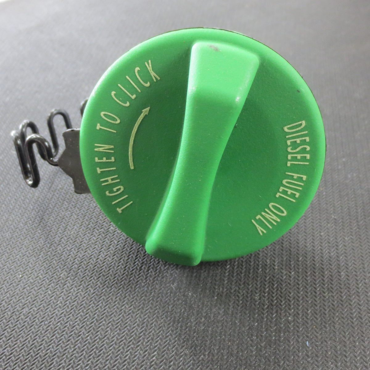 Tethered Fuel Cap for Diesel - MGC-517T