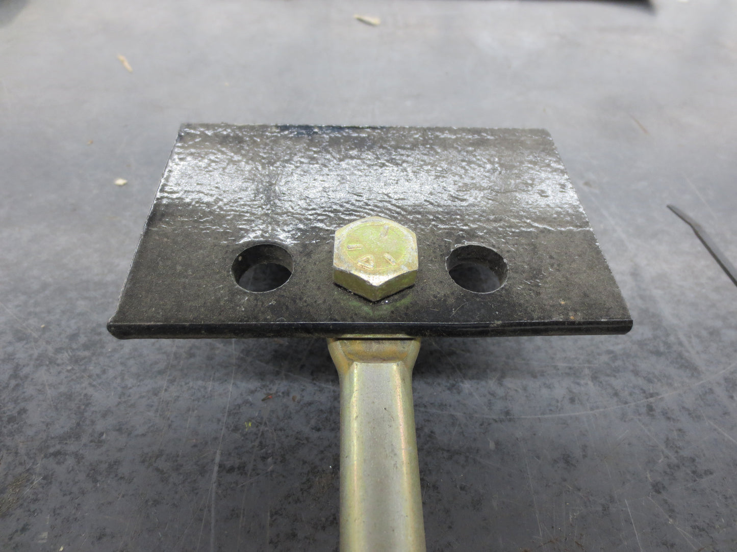 Hiniker Snowplow Bracket, 1988-2000 GM/Chevy - 25010920