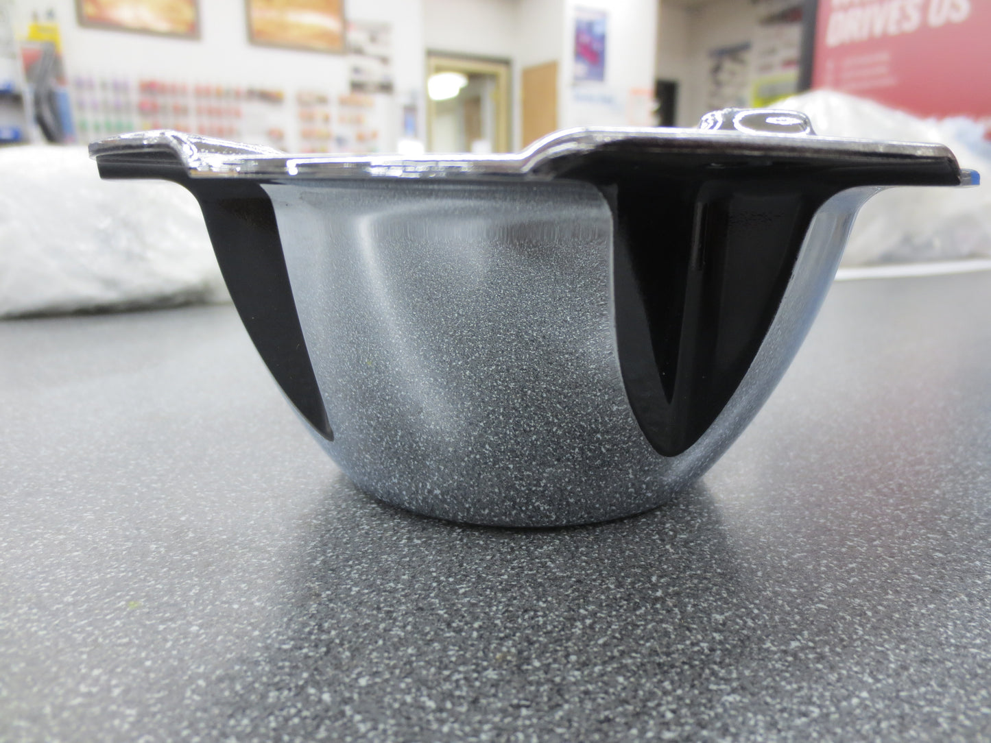 Hi-Spec Series 08 Plastic Center Cap for 12-14" Trailer Wheel Rim Black Silver