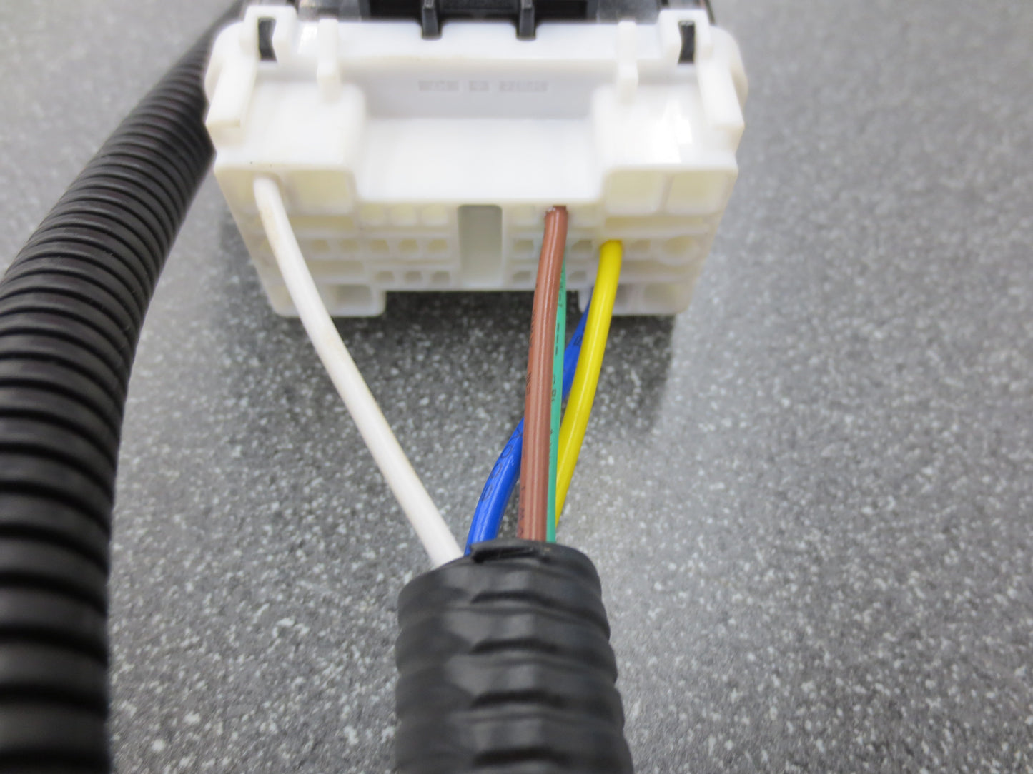 CM Truck Bed Plug & Play Harness Adapter - Ford Bed Delete 2023-Present - 7002105