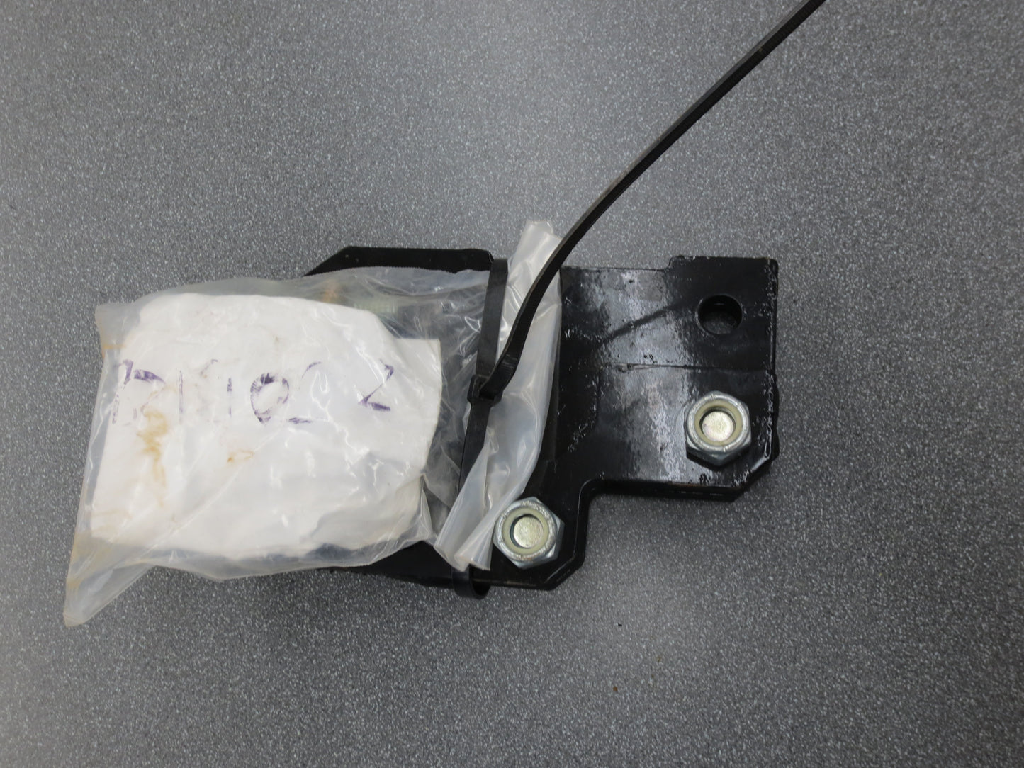 Prong Adapter/Spacer - 25013128