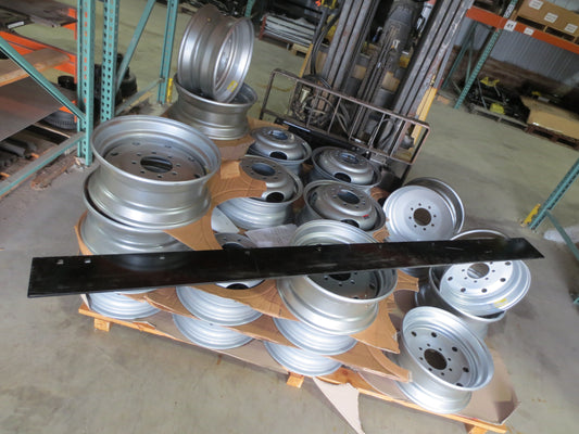 Hiniker 8' Cutting Edge, 3/8",  25010001