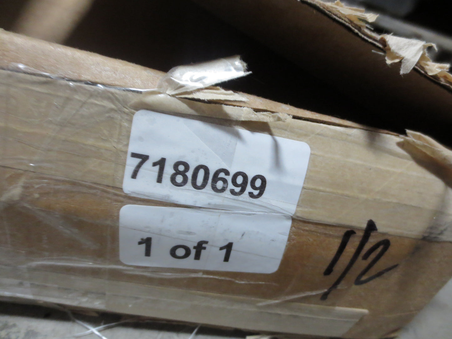 Clearance! CM/Dakota Service Body 98-inch Install Mounting Kit, Fits Ford 2017  - 7180699