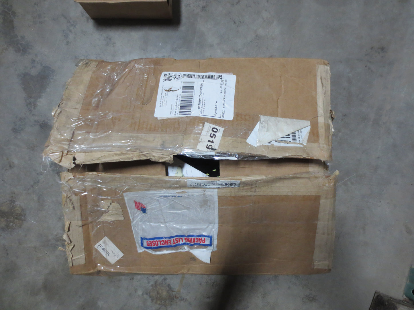 Clearance! CM/Dakota Service Body 98-inch Install Mounting Kit, Fits Ford 2017  - 7180699