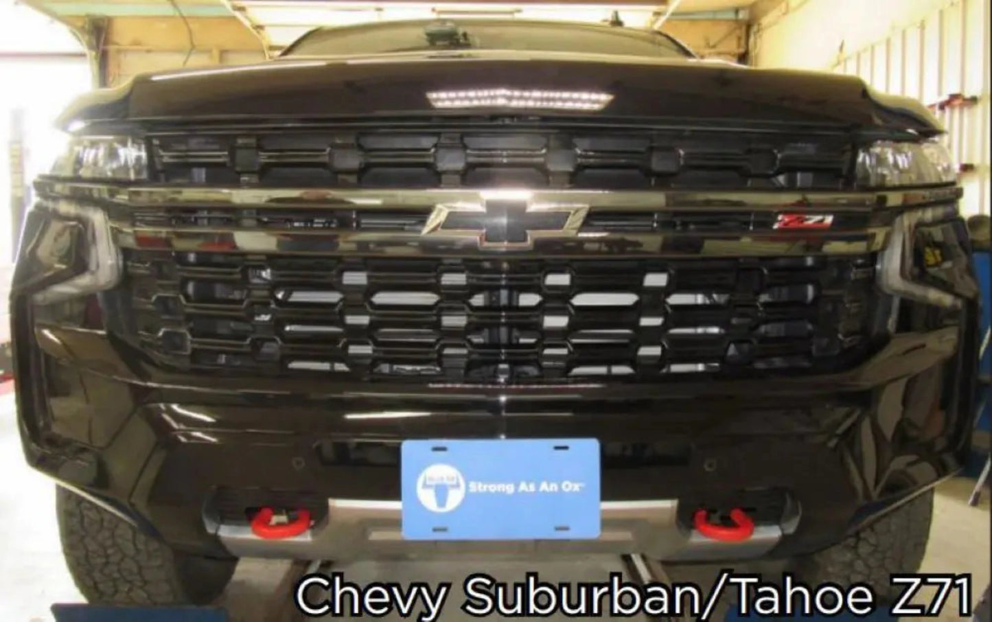 Chevrolet Suburban/Tahoe Z71 with Base Plate installed. 