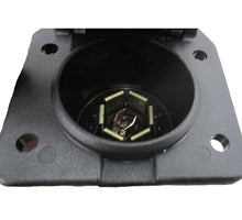 Load image into Gallery viewer, 7-Pin Vehicle End RV Type Plug 12-707E